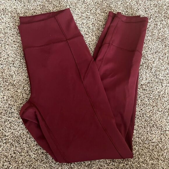 Lululemon in movement leggings - Picture 4 of 4